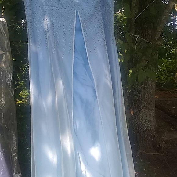prom dress - Picture 2 of 3